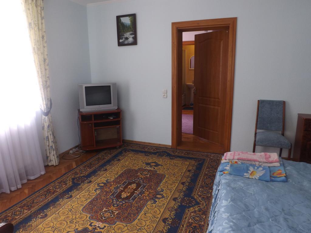 Apartamento Rosinka Yaremche Exterior foto