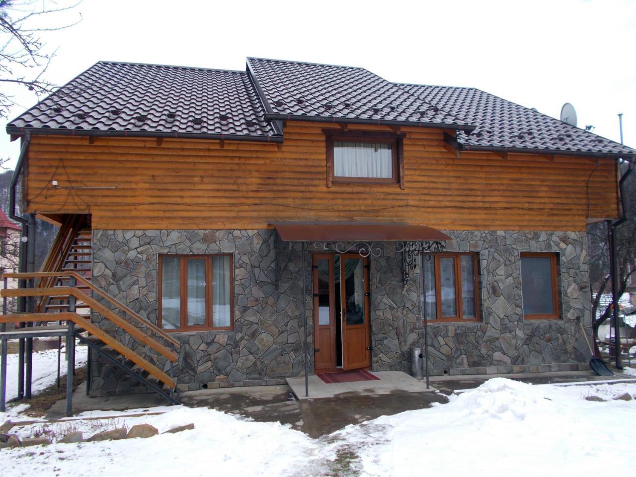 Apartamento Rosinka Yaremche Exterior foto