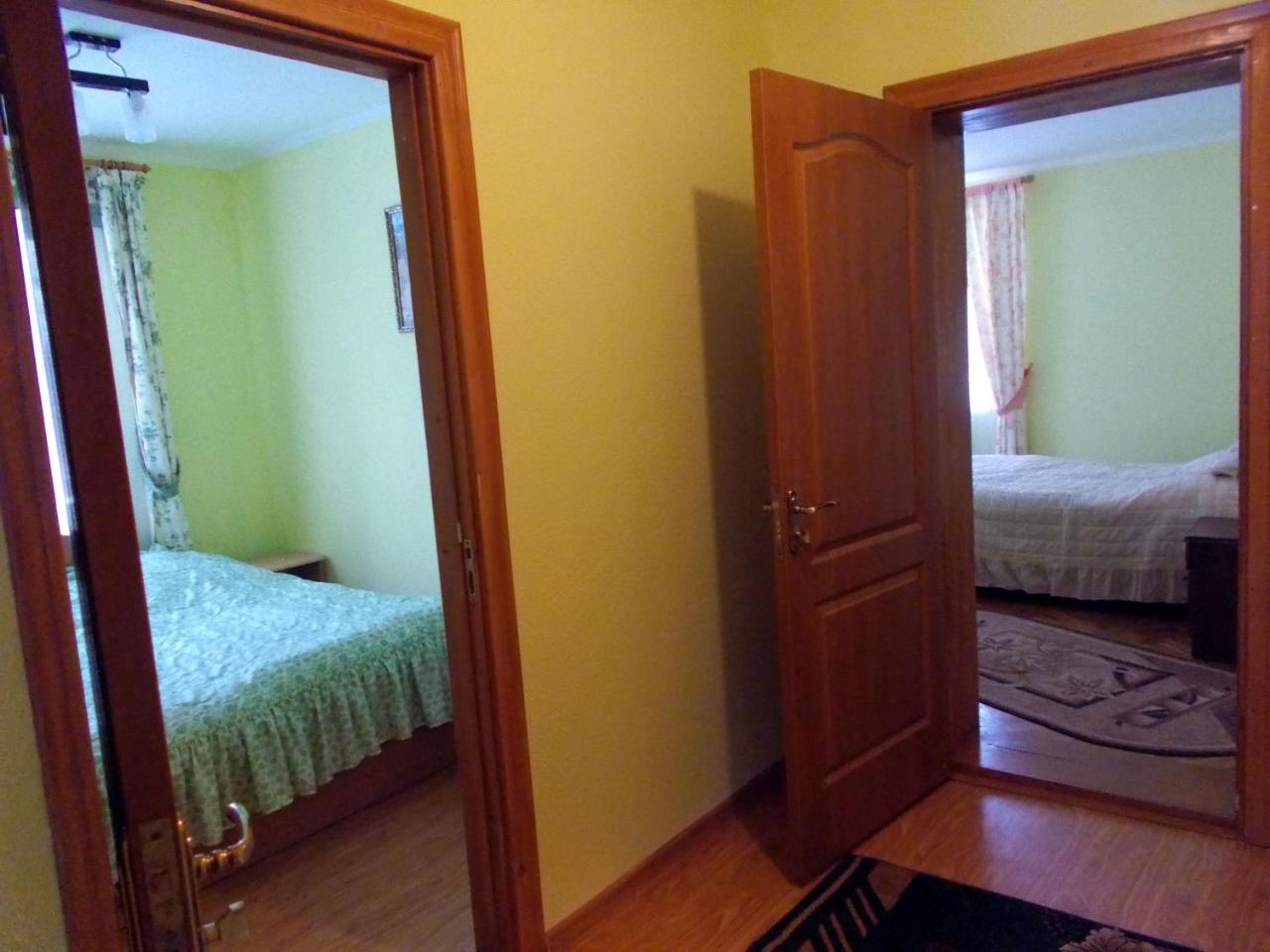 Apartamento Rosinka Yaremche Exterior foto