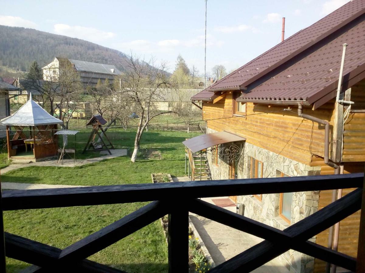 Apartamento Rosinka Yaremche Exterior foto